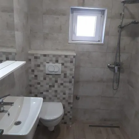 Affittacamere Diki 3*