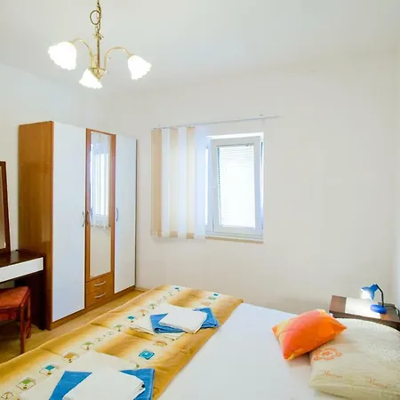 Diki Guest house