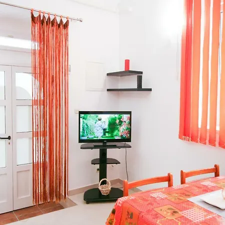 Diki Макарска