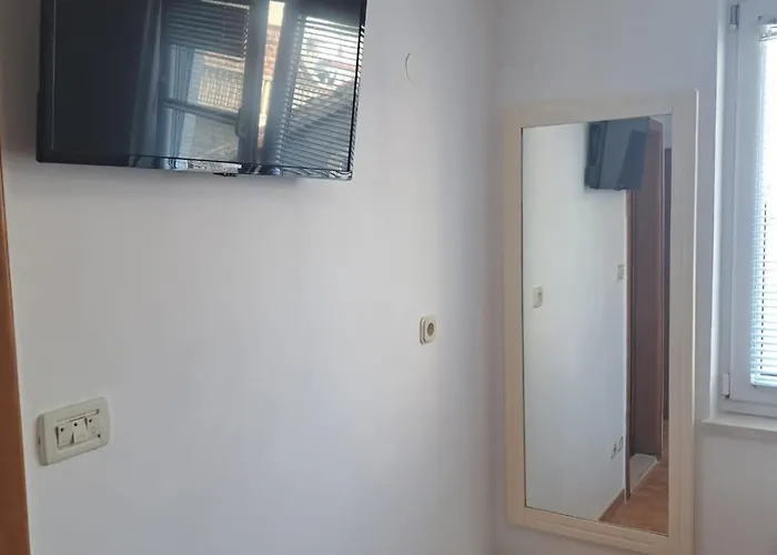 Diki Gasthuis Makarska